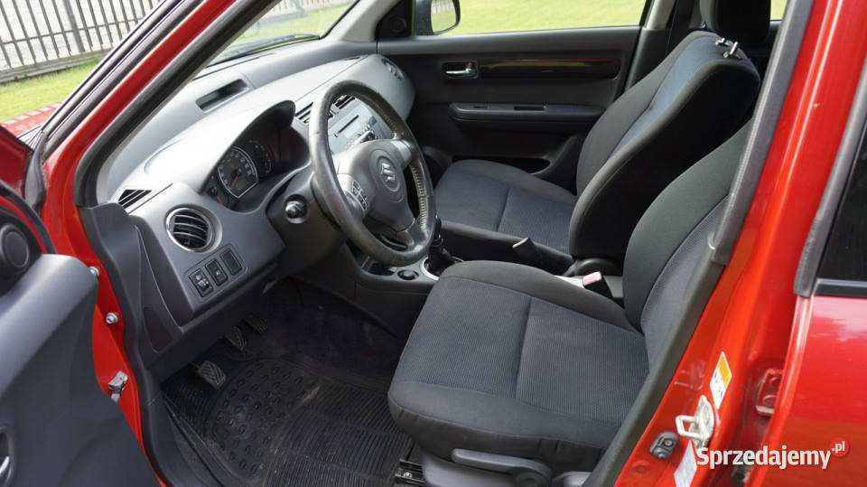 Suzuki Swift zarejestrowany ubezpieczony