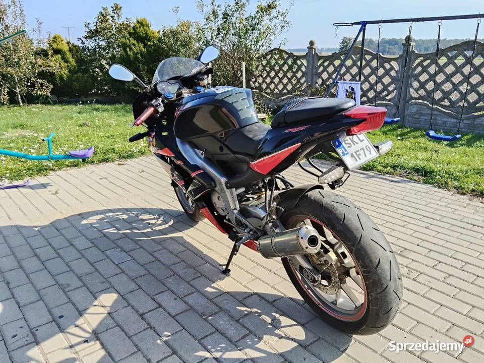 Aprilia rs 125 zarejna 50 cc remoncie