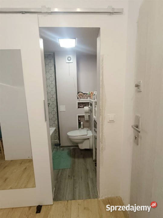 sprzedaży mieszkania 489 metrów 3 pokoje Osina sprzedam