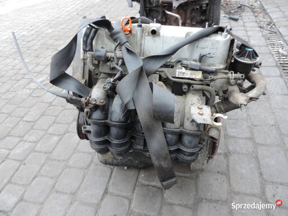 SILNIK HONDA CIVIC VII D14Z6 14 16V 90 Rok produkcji 2005