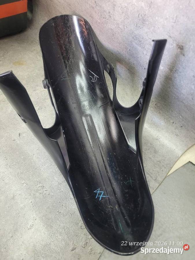 YAMAHA R3 BŁOTNIK PRZÓD PRZEDNI NADKOLE OSŁONA sprzedam