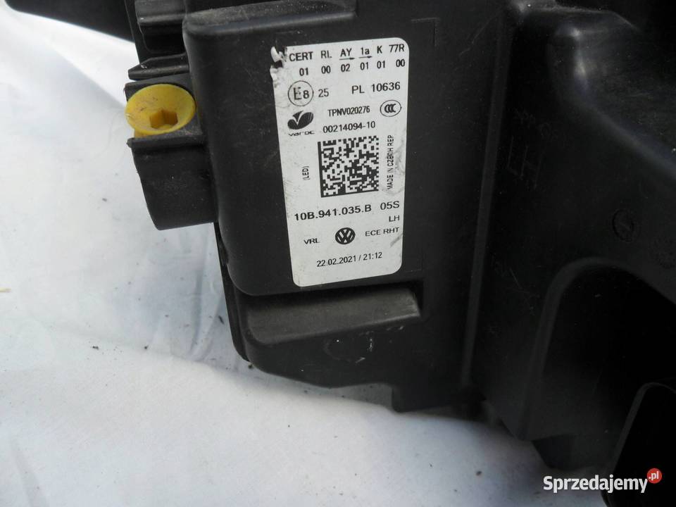 REFLEKTOR PRZÓD STRONA LEWA VOLKSWAGEN ID3 Nowy Tomyśl