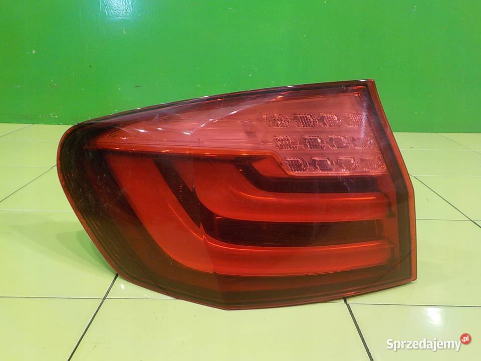 BMW 5 F10 20 D 11r KOMBI lampa lewa tyl Suków