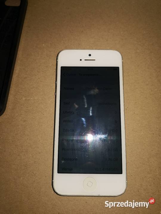 Telefon iphone 5