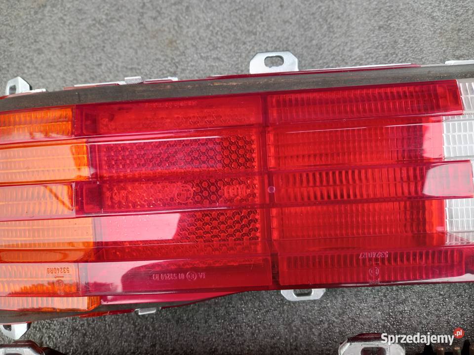 Mercedes W 123 Tylna lampa lewa prawa
