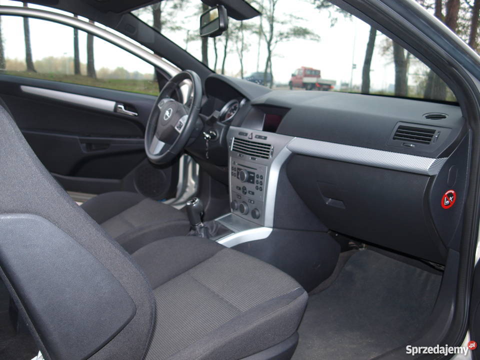 Opel Astra GTC 200506 Felgi 18 OPC SPORT 1910cm3 Wągrowiec