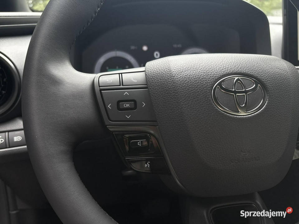 Toyota CHR 18 HSD STYLE salon Polska gwarancja Warszawa
