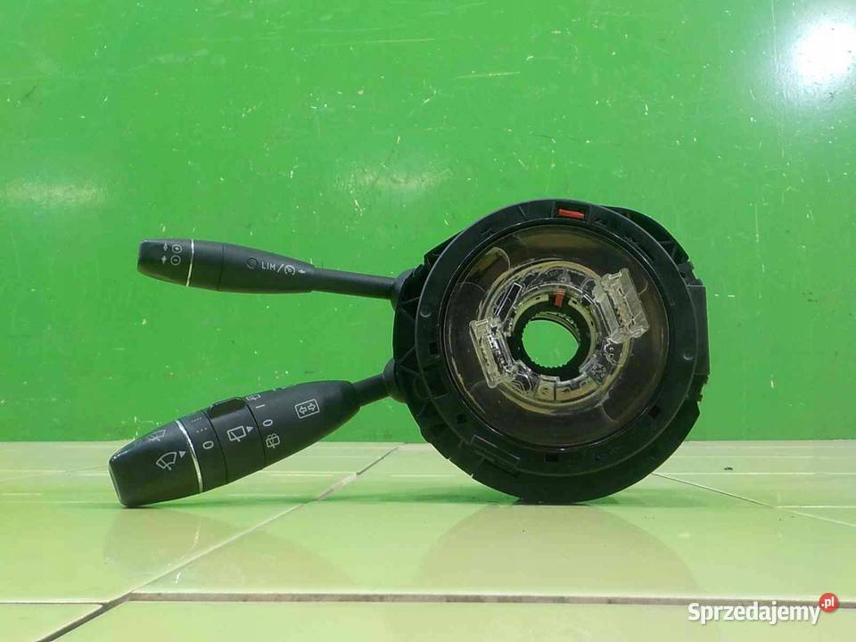 MERCEDES C W204 18 B 10r przelacznik zespolony Suków