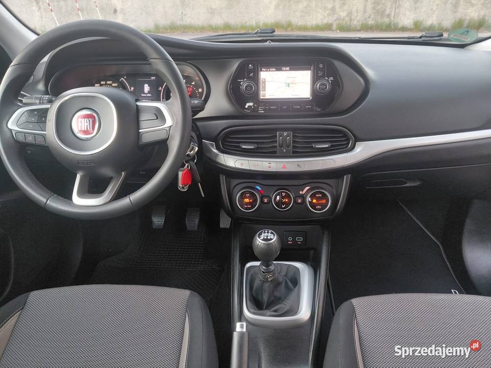 FIAT TIPO 2016r 14 16V 95 Przeb108 Navi isofix Jelenia Góra