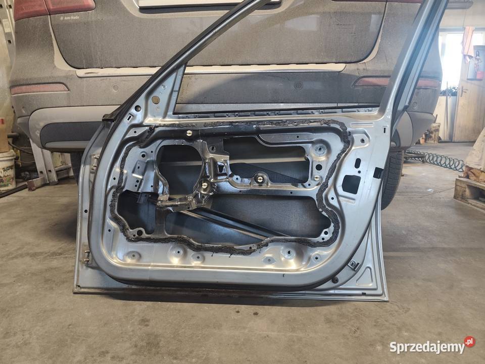 Drzwi prawe przednie BMW E91