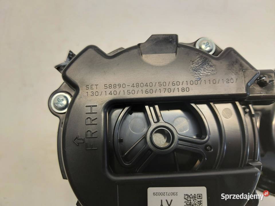 LEXUS RX500H V 5 2023 UCHWYT NA KUBKI 5889048040 dolnośląskie