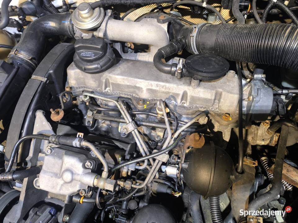 Sprzedam części do golfa 4 kombi podkarpackie Piotrówka sprzedam