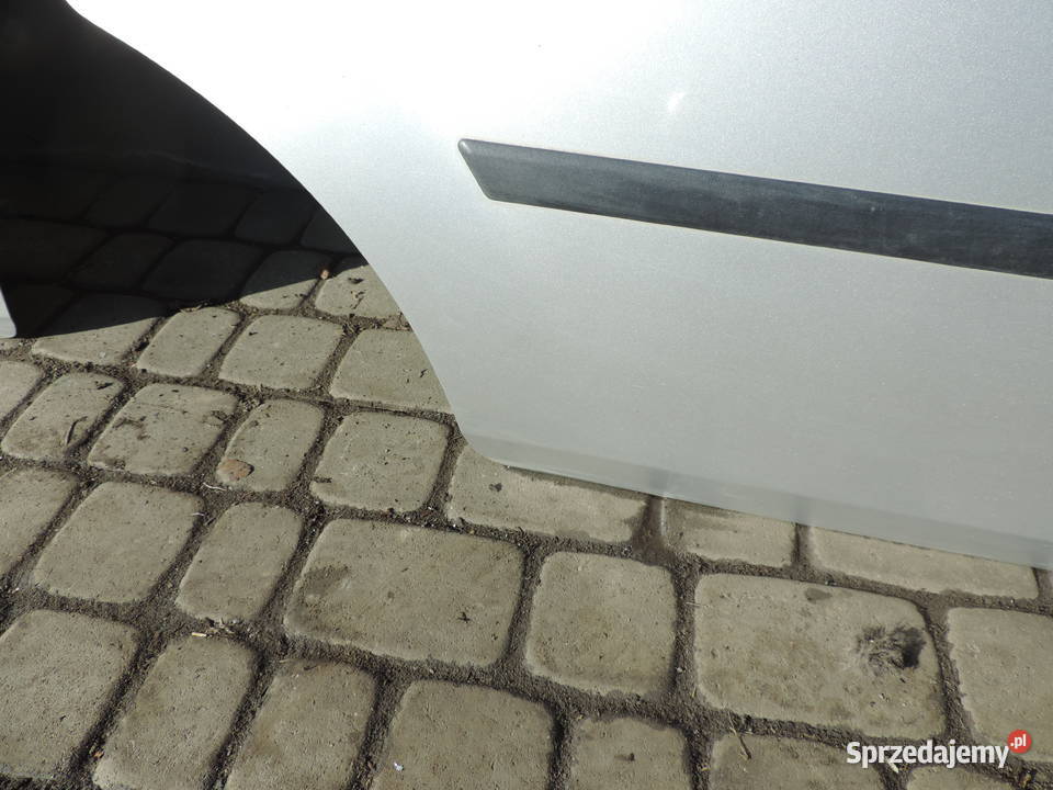 DRZWI PRAWY TYŁ FORD FIESTA MK5 5D KOLOR 62