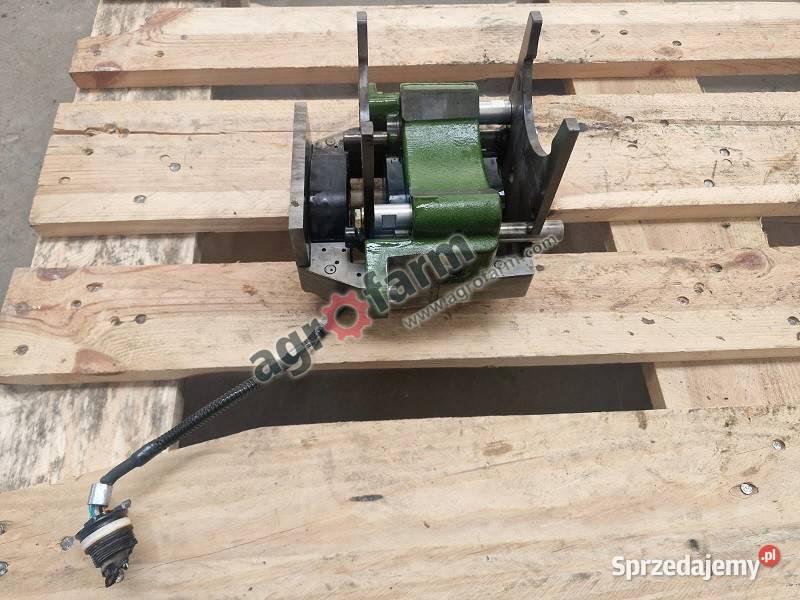 Widełki elektryczne PTO John Deere 6810 6910 Byków