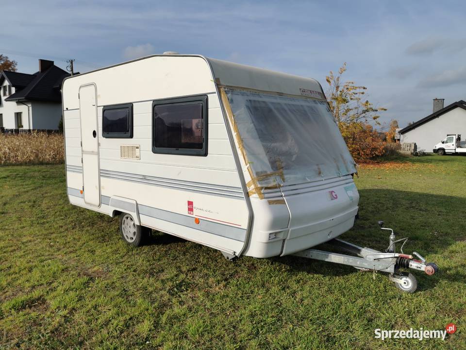 Przyczepa Kempingowa lekka 750 DMC 4 osobowa