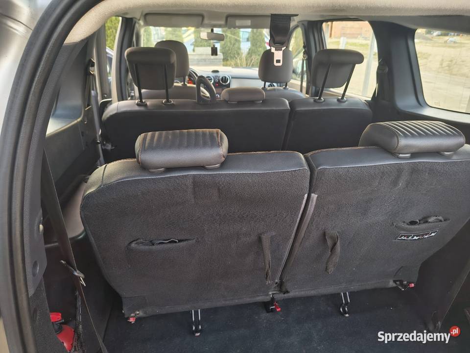 7osobowy niski przebieg 155000km sprzedam