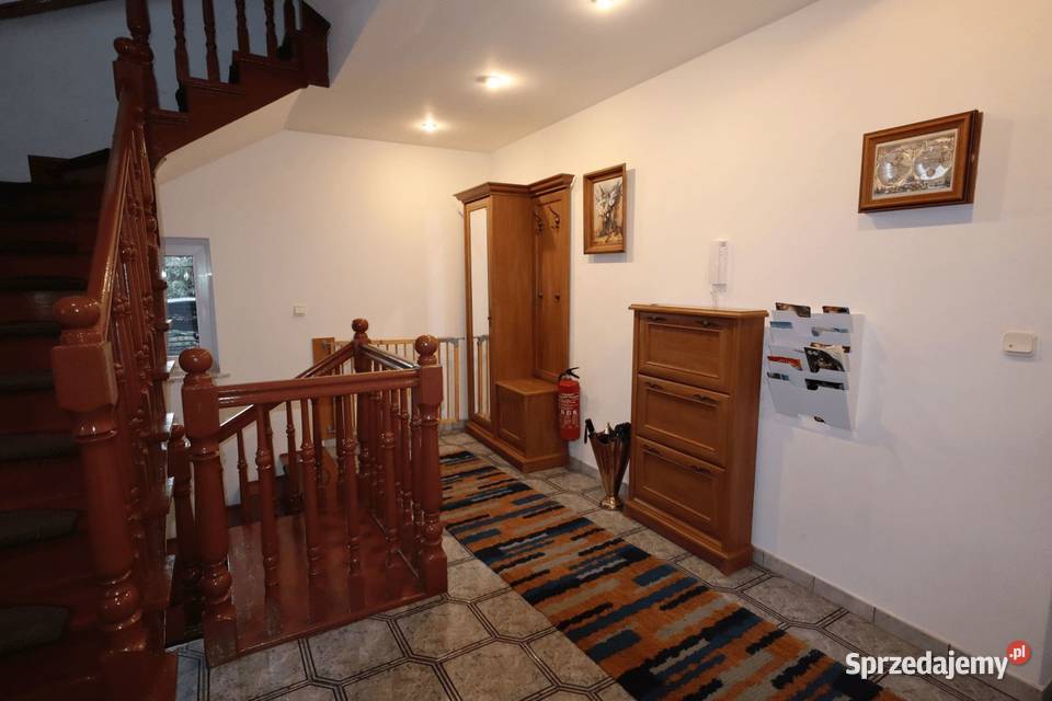 Na sprzedaż duży jednorodzinny dom 328 m kw 10 zachodniopomorskie Budzistowo sprzedam