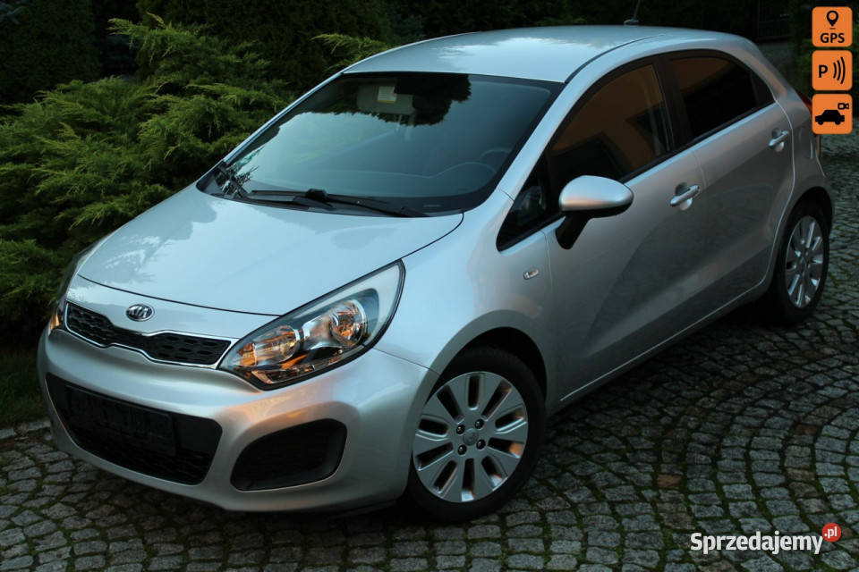 Kia Rio Benzyna Nawigacja Kamera 5 drzwi III czujnik zmierzchu Lubań sprzedam