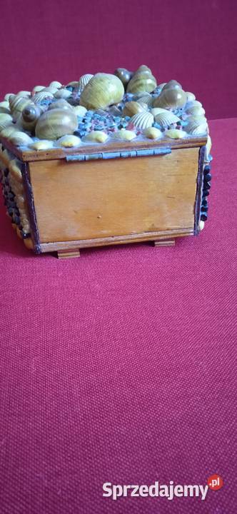 Stare ozdobna skrzyneczka Świdnica