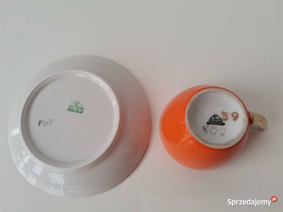 Stara pomarańczowa filiżanka serwis Aldona Porcelana i szkło Katowice