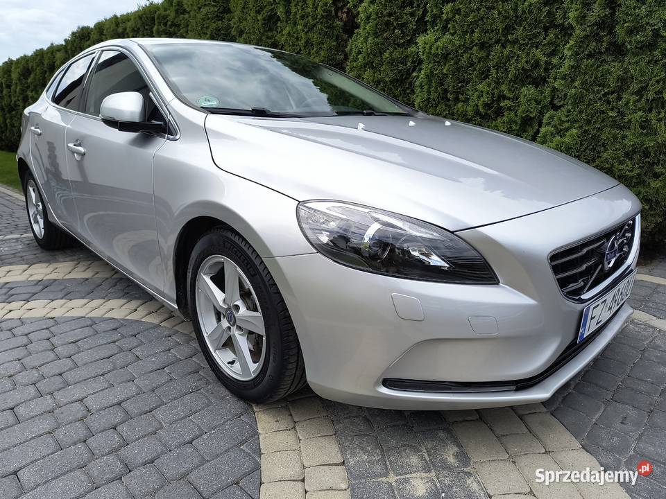 Volvo V40 Mometum 2015r Sulechów