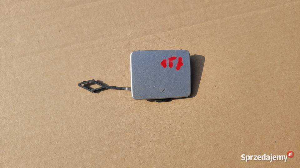 MERCEDES A KLASA W169 ZAŚLEPKA HAKA ZDERZAKA TYL Pozostałe Ruda Śląska