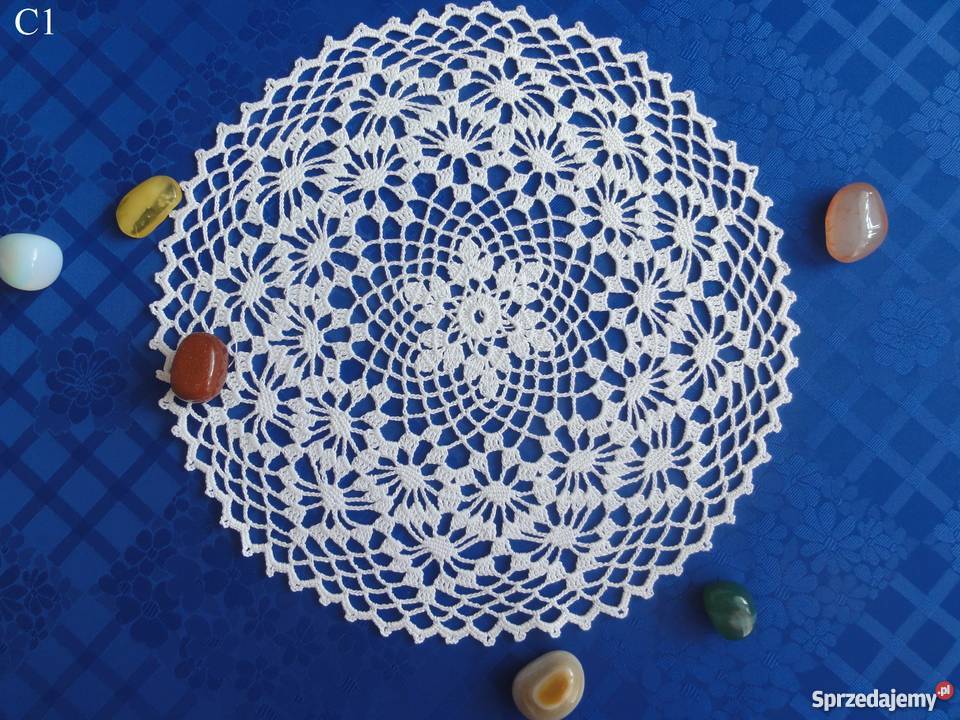 Serwetki białe szydełkowe na szydełku 2029 Wyposażenie wnętrz lubelskie Lublin