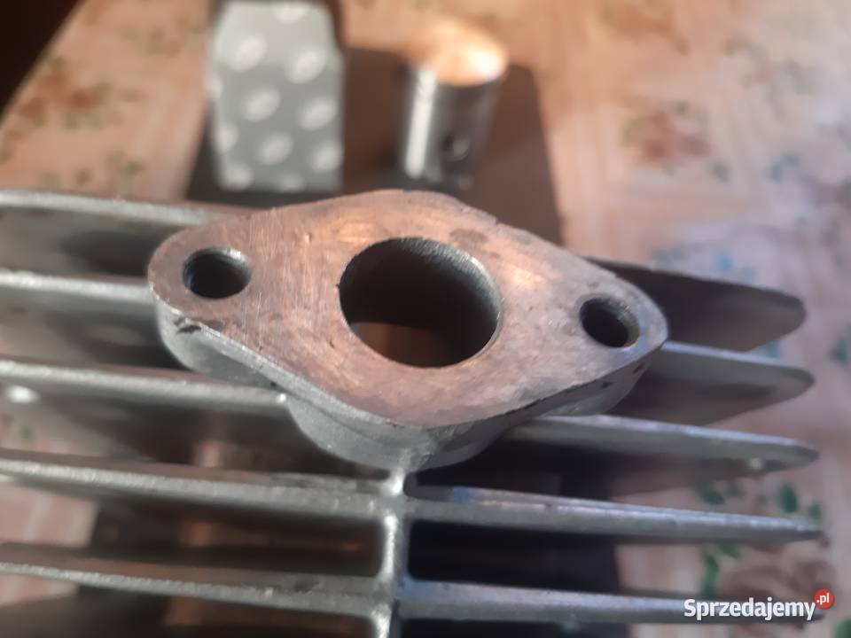 Oryginalny cylinder ddr plus tłok szlifierki Dąbrowa Tarnowska