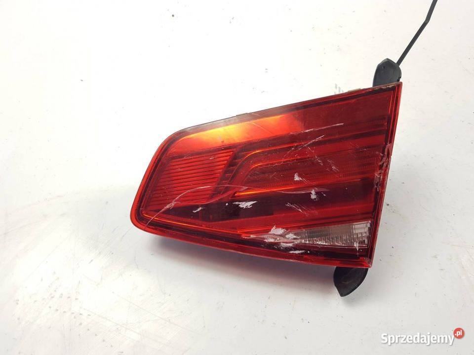 LAMPA W KLAPE PRAWA PASSAT B8 kujawsko-pomorskie Lipno