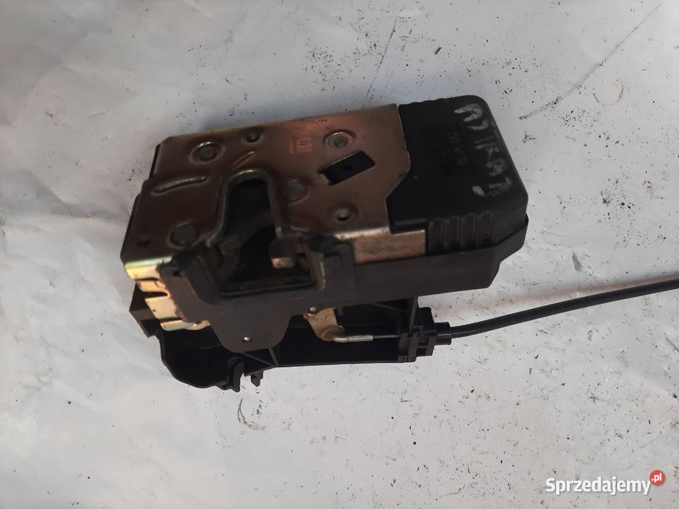 Opel Astra G 2 Zamek Drzwi Lewy Przód Ksawerów sprzedam