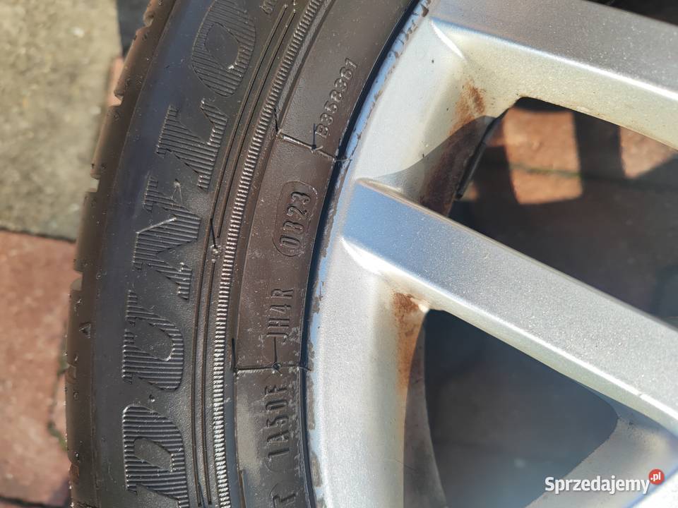 Felgi aluminiowe z Oponą dunlop 2055516 2023r