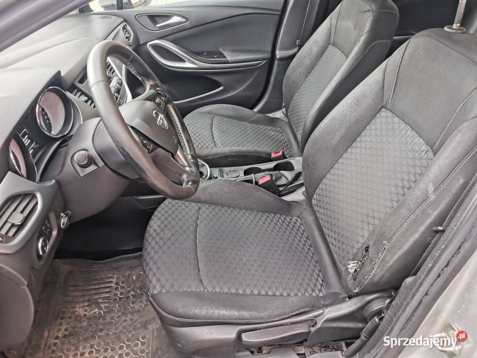 Opel Astra 2017 r 16 benzyna Oseredek