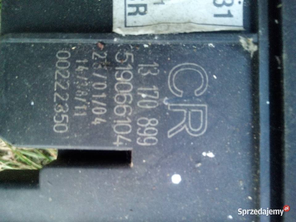 Opel Vectra C moduł UEC skrzynka bezpieczników Hrubieszów