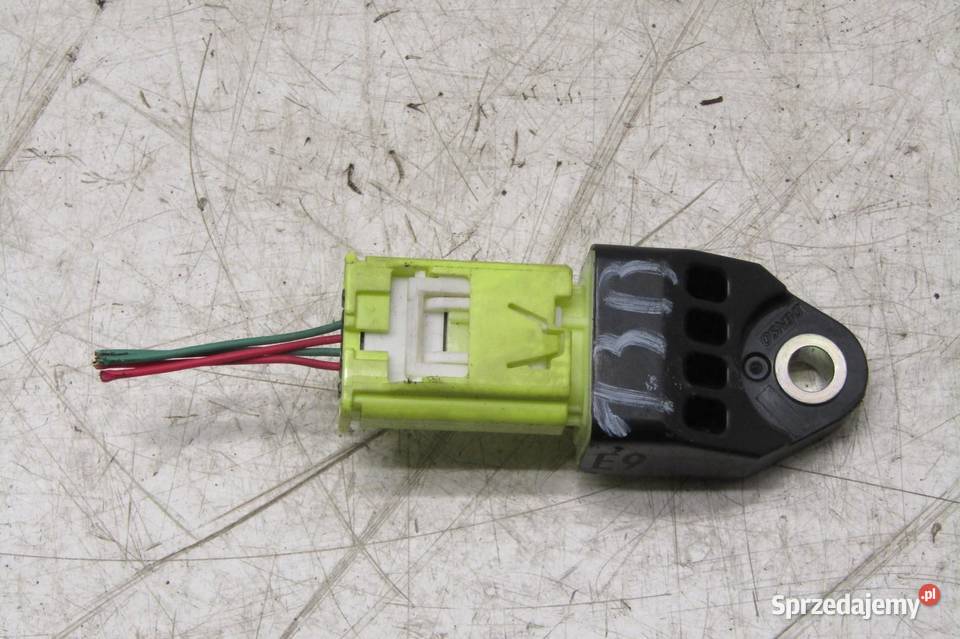 CZUJNIK UDERZENIOWY UDERZENIA TOYOTA YARIS III