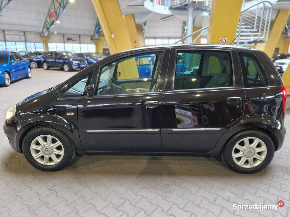 Lancia Musa OPIS 19 JTD I 2004 Lancia Mysłowice