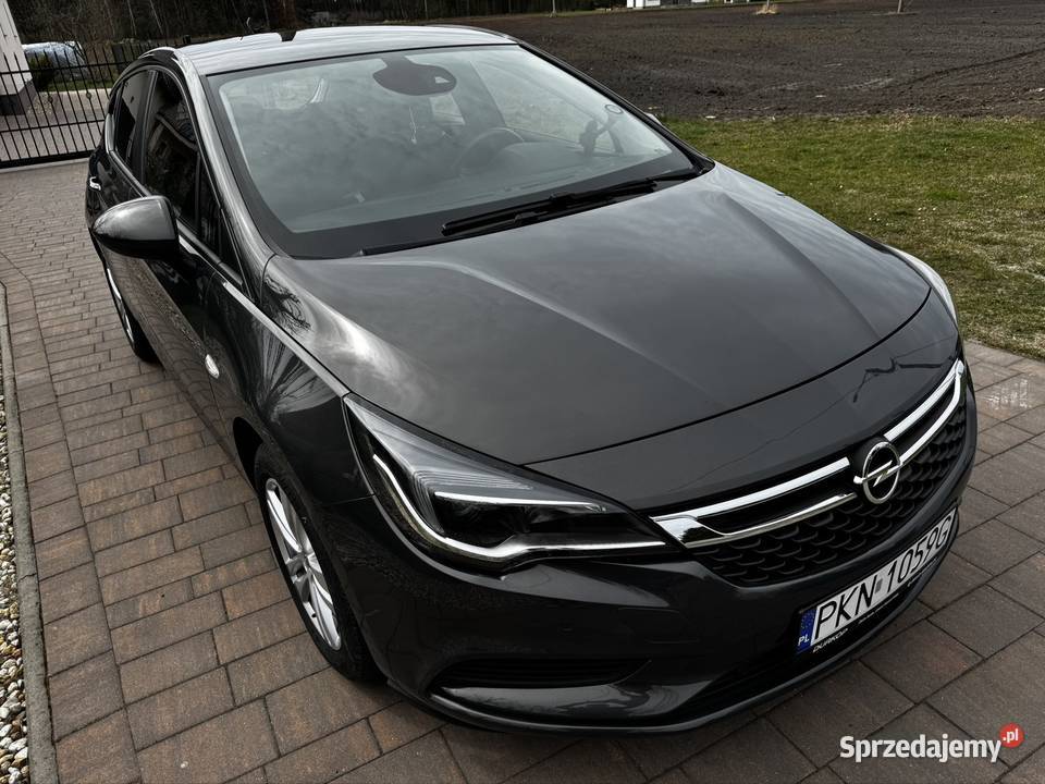 Sprzedam Opel Astra K 2016r benzyna 10 ECOTEC asystent pasa ruchu Astra Rychwał