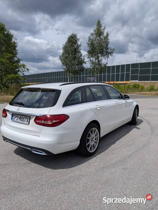 MercedesBenz C180d W205 Kombi 2018 16 Diesel 226 Kielce