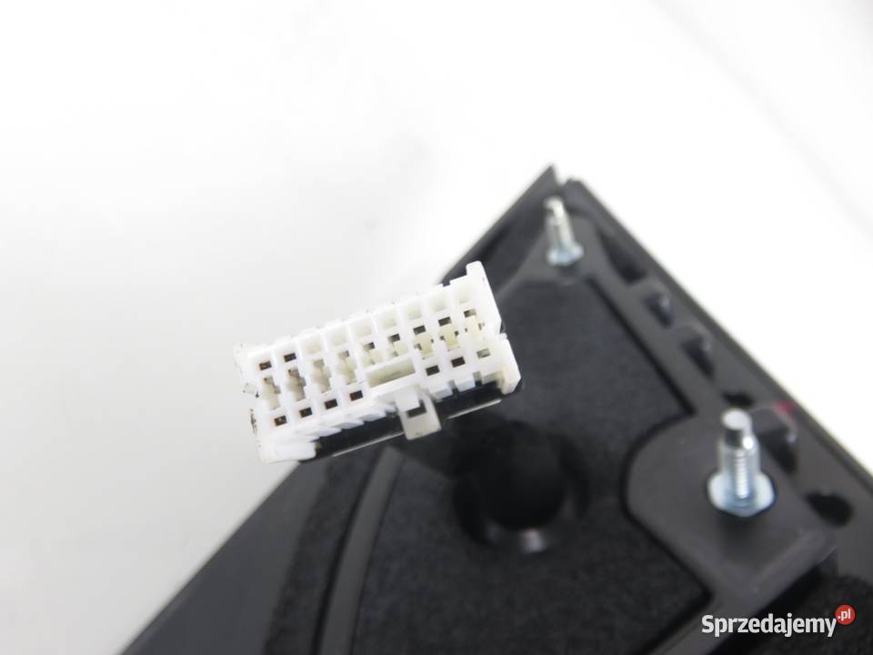 LUSTERKO PRAWE HYUNDAI i40 CW VF N3S 8 PINÓW osobowe małopolskie