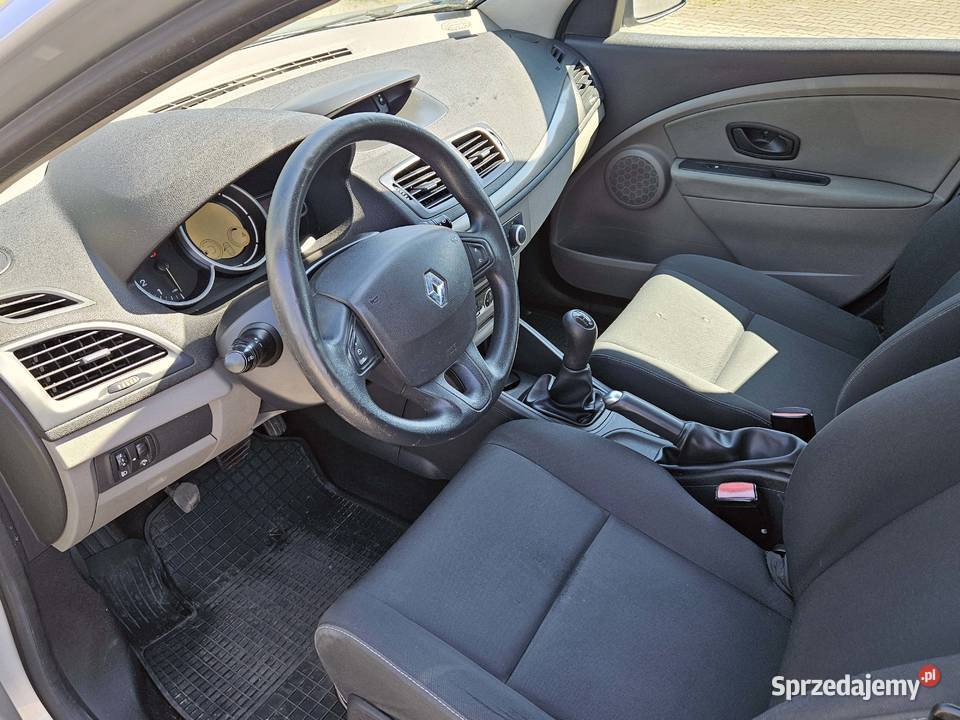 Renault Megane III 15 dCi Rok produkcji 2009 Tarnów