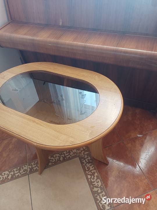 Sprzedam stolik z blatem szklanym świętokrzyskie