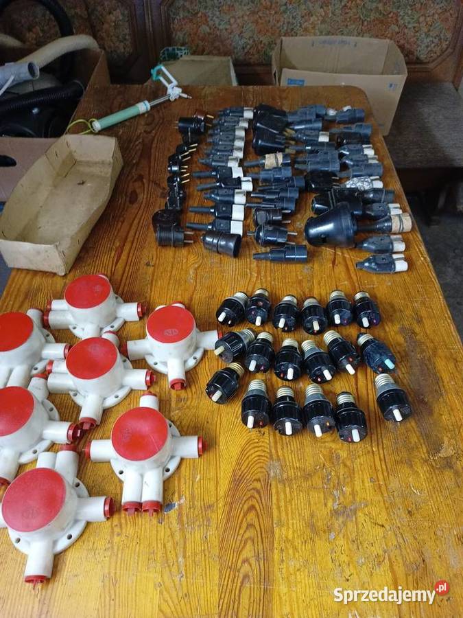 Wyprzedaż garażowa wtyczki elektryczne vintage śląskie Wodzisław Śląski