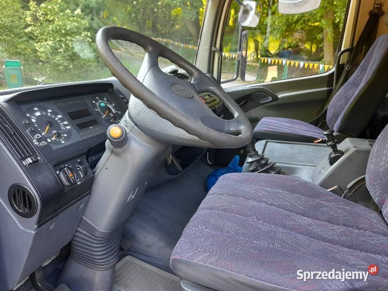 Mercedes Atego kontener winda Wałbrzych