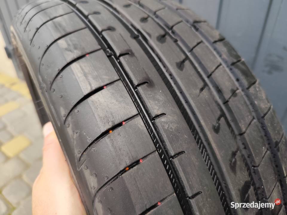 Goodyear Eagle F1 Asymmetric 3 24545 R18 96W 18cale