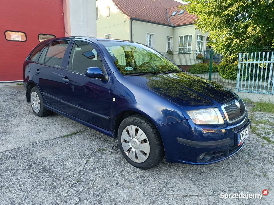 Skoda Fabia 14 Benzin Combi Doinwestowana ASR (kontrola trakcji) Fabia Bierawa sprzedam