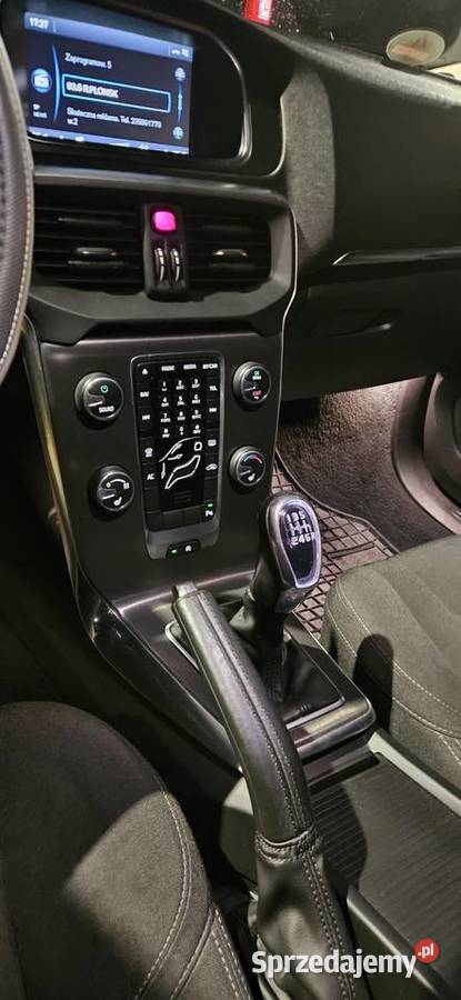 Volvo v40 2000cm3 Płońsk sprzedam