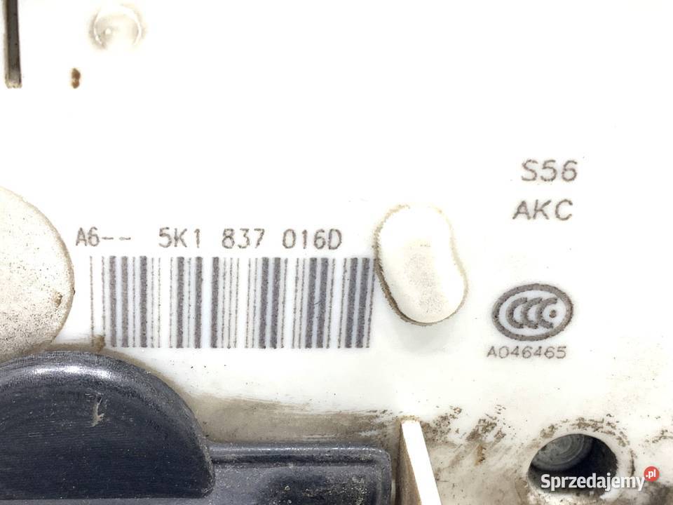 ZAMEK DRZWI PRAWY PRZÓD VW GOLF VII Hatchback