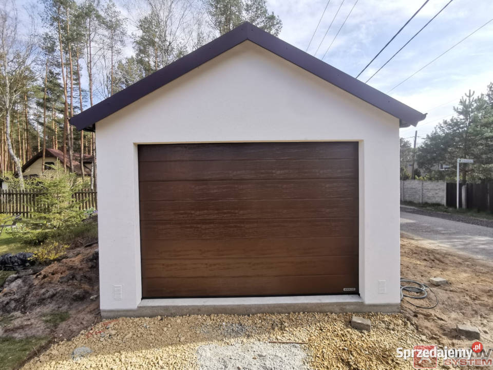 Garaż dwuspadowy nieocieplony tynkowany Kielce