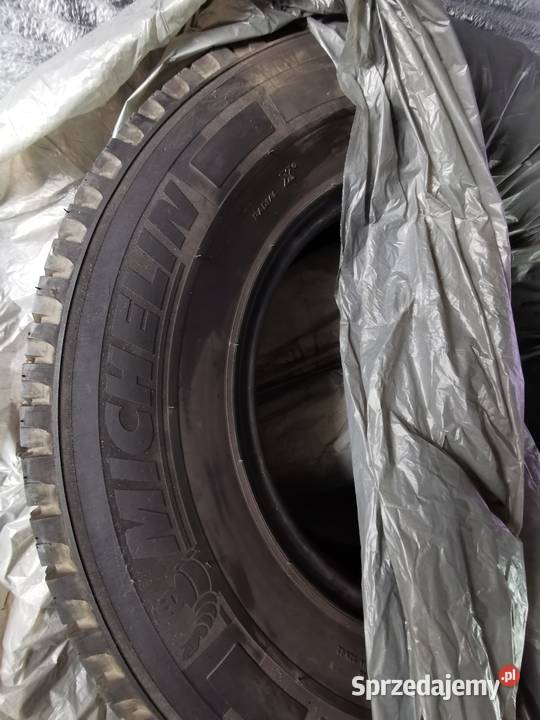 4 x opony Michelin Agilis Camping 22575r16CP Łask