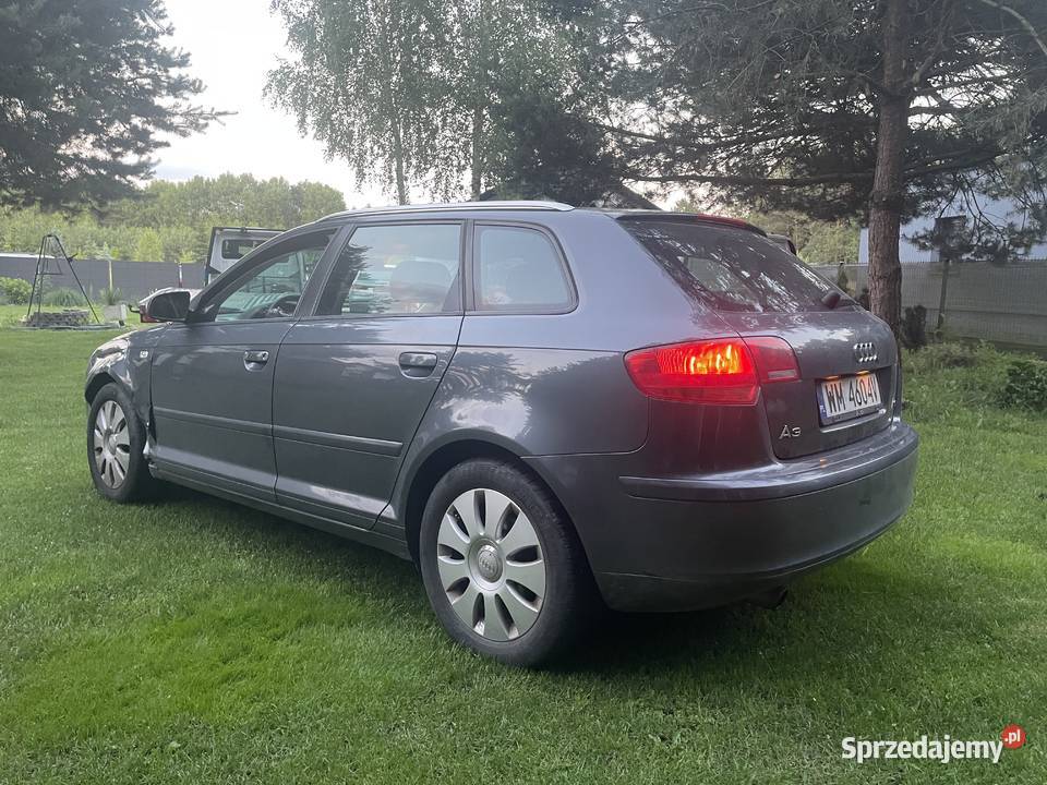 Audi a3 8p klimatronik 16 benzyna 220 przebiegu 1600cm3 A3 świętokrzyskie Busko-Zdrój