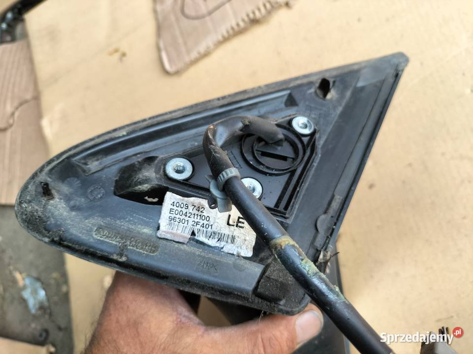 NISSAN PRIMERA P11 LIFT LUSTERKO PRAWE